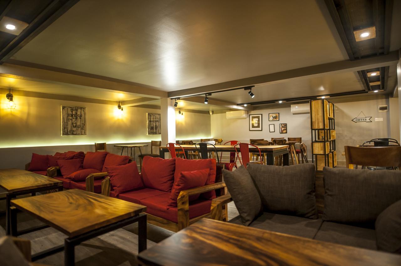 Rs II Guesthouse Пном Пен Екстериор снимка
