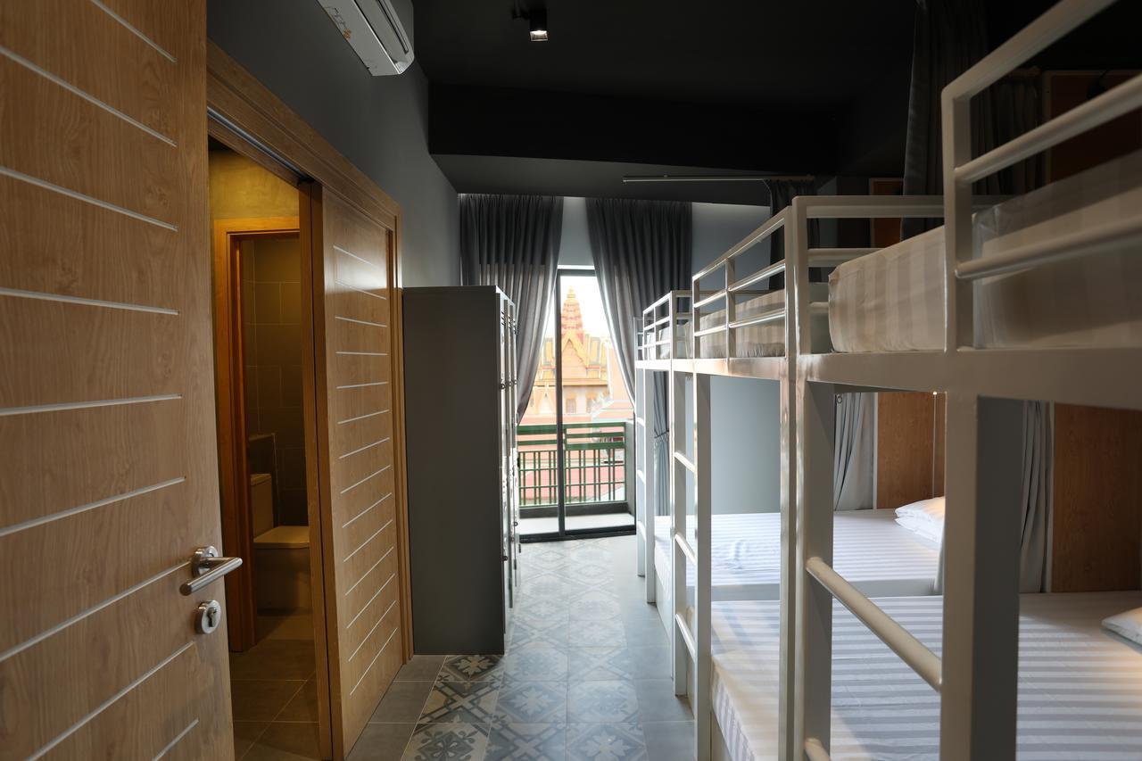 Rs II Guesthouse Пном Пен Екстериор снимка